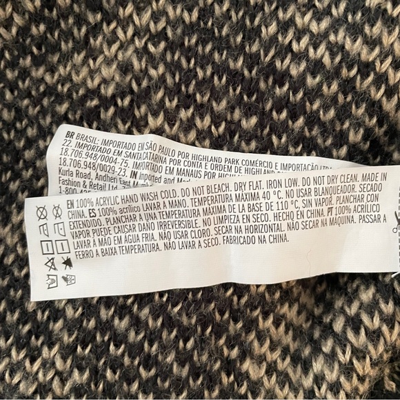 Forever 21 Cheetah Print Sweater Small - Picture 11 of 11